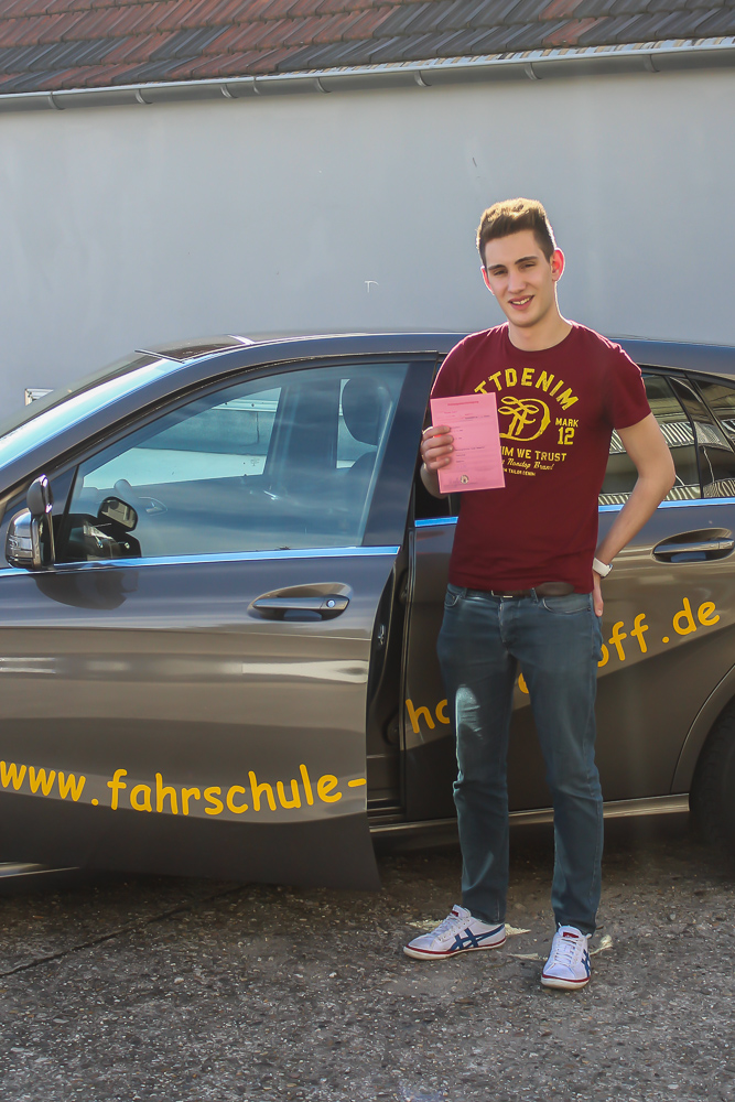 Fahrschule Hölterhoff 2014: Junge Fahrer